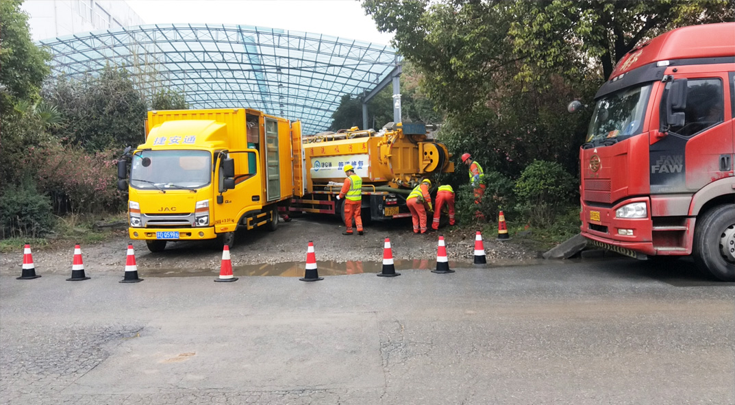 丁青成区雨污水管网“四位一体”检测疏通项目
